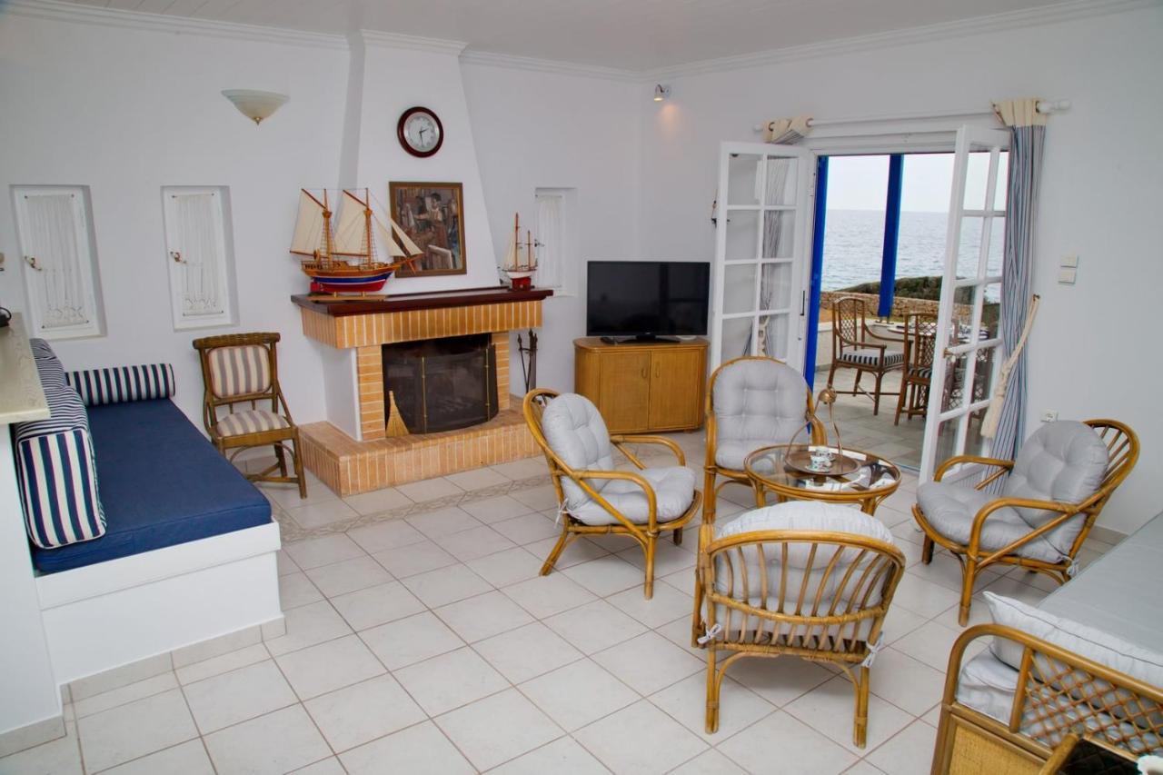 Aroura Homes 4Br Beachfront Villa 斯派赛斯 外观 照片